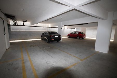 Apartamento para alugar com 45m², 1 quarto e 1 vaga Apartamento para alugar com 45m², 1 quarto e 1 vagaGaragem