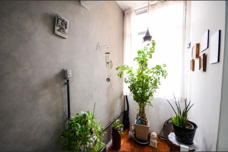 Apartamento à venda com 70m², 2 quartos e sem vagaSala