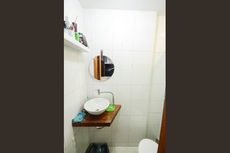 Apartamento à venda com 70m², 2 quartos e sem vagaBanheiro de Serviço