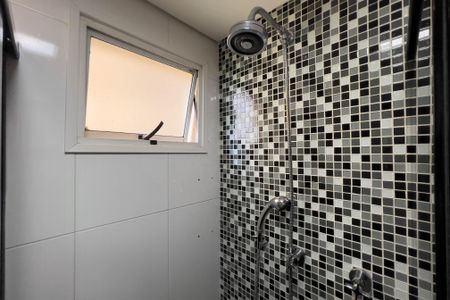 Apartamento à venda com 111m², 2 quartos e 2 vagas Apartamento à venda com 111m², 2 quartos e 2 vagasBanheiro