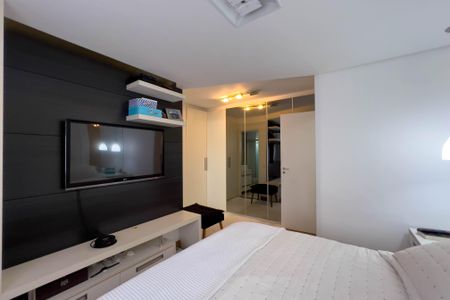 Apartamento à venda com 111m², 2 quartos e 2 vagas Apartamento à venda com 111m², 2 quartos e 2 vagasQuarto 1