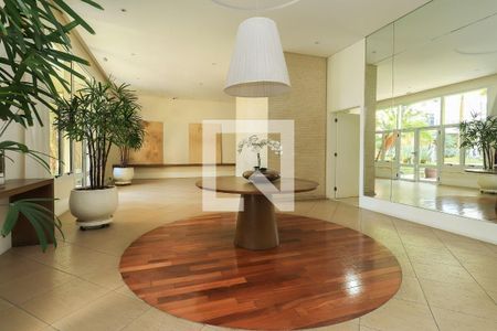 Apartamento à venda com 111m², 2 quartos e 2 vagas Apartamento à venda com 111m², 2 quartos e 2 vagasHall de entrada