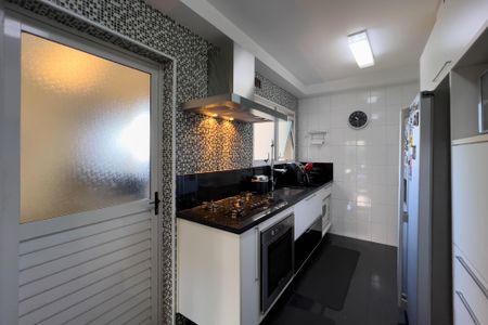 Apartamento à venda com 111m², 2 quartos e 2 vagas Apartamento à venda com 111m², 2 quartos e 2 vagasEscritório