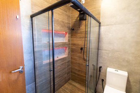 Apartamento à venda com 67m², 2 quartos e sem vagaBanheiro