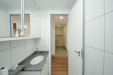 Apartamento para alugar com 38m², 2 quartos e 1 vaga Apartamento para alugar com 38m², 2 quartos e 1 vagaBanheiro