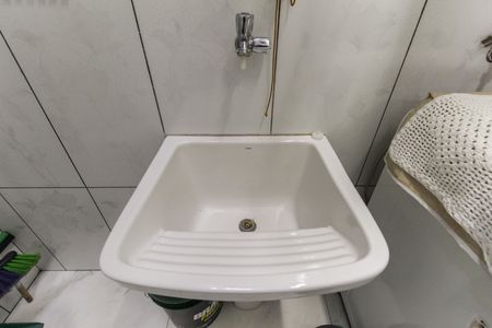 Casa de condomínio à venda com 82m², 2 quartos e 1 vaga Casa de condomínio à venda com 82m², 2 quartos e 1 vagaÁrea de Serviço