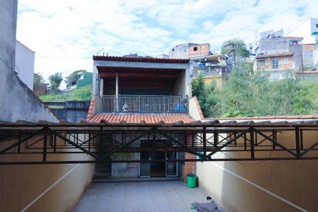 Casa para alugar com 70m², 2 quartos e 2 vagas Casa para alugar com 70m², 2 quartos e 2 vagasVista do Quarto