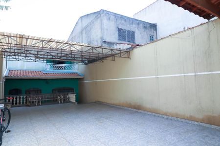 Casa para alugar com 70m², 2 quartos e 2 vagas Casa para alugar com 70m², 2 quartos e 2 vagasÁrea externa