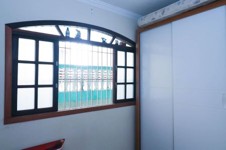 Casa para alugar com 70m², 2 quartos e 2 vagas Casa para alugar com 70m², 2 quartos e 2 vagasQuarto 2