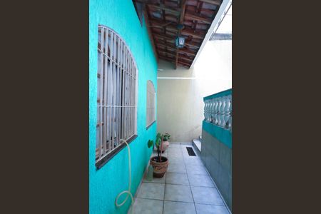 Casa para alugar com 70m², 2 quartos e 2 vagas Casa para alugar com 70m², 2 quartos e 2 vagasÁrea externa
