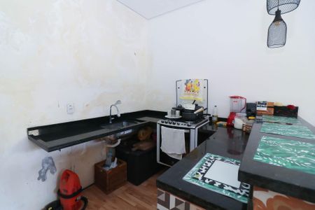 Casa para alugar com 70m², 2 quartos e 2 vagas Casa para alugar com 70m², 2 quartos e 2 vagasCozinha Edícula