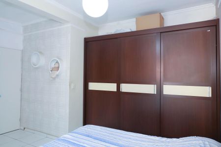 Casa para alugar com 70m², 2 quartos e 2 vagas Casa para alugar com 70m², 2 quartos e 2 vagasQuarto 1