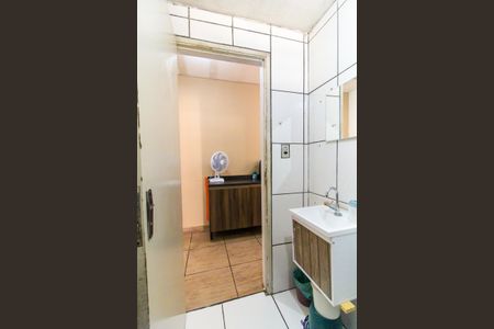 Apartamento para alugar com 56m², 2 quartos e sem vaga Apartamento para alugar com 56m², 2 quartos e sem vagaBanheiro Social
