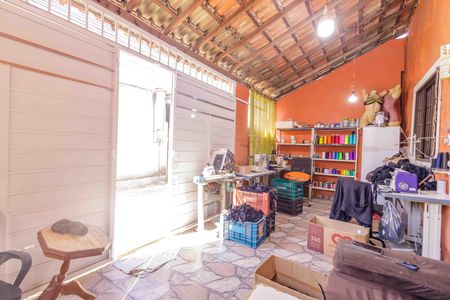 Varanda/Garagem de casa à venda com 2 quartos, 80m² em Vargem Grande, Rio de Janeiro