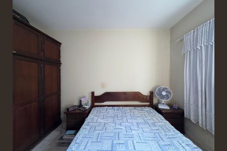 Casa à venda com 75m², 3 quartos e 2 vagas Casa à venda com 75m², 3 quartos e 2 vagasSuite