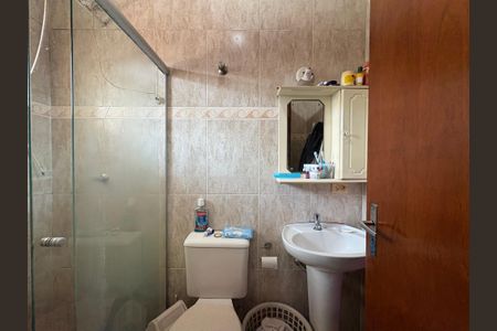 Casa à venda com 75m², 3 quartos e 2 vagas Casa à venda com 75m², 3 quartos e 2 vagasBanheiro da Suíte