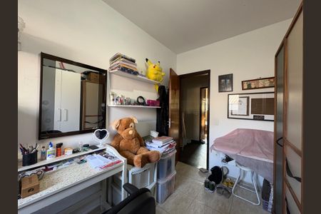 Casa à venda com 75m², 3 quartos e 2 vagas Casa à venda com 75m², 3 quartos e 2 vagasQuarto 1