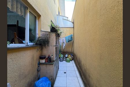 Casa à venda com 75m², 3 quartos e 2 vagas Casa à venda com 75m², 3 quartos e 2 vagasÁrea comum