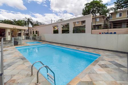 Casa de condomínio à venda com 125m², 4 quartos e 2 vagasÁrea comum - Piscina