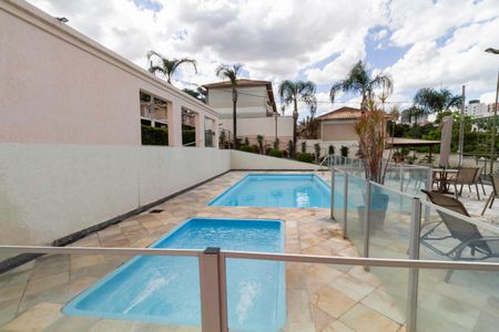 Casa de condomínio à venda com 125m², 4 quartos e 2 vagasÁrea comum - Piscina
