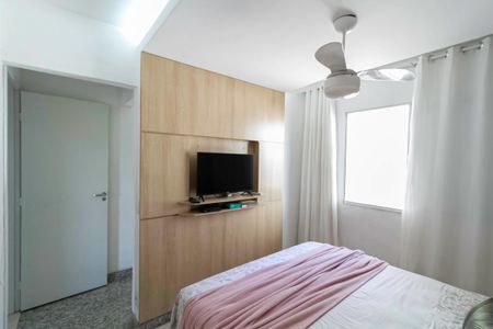 Casa de condomínio à venda com 125m², 4 quartos e 2 vagasSuíte