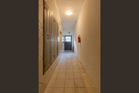 Apartamento à venda com 99m², 2 quartos e sem vagaHall de entrada