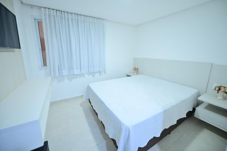 Apartamento para alugar com 74m², 2 quartos e 2 vagas Apartamento para alugar com 74m², 2 quartos e 2 vagasSuíte