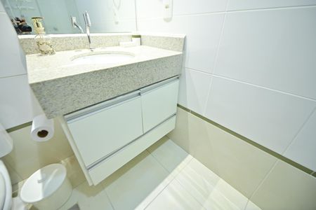 Apartamento para alugar com 74m², 2 quartos e 2 vagas Apartamento para alugar com 74m², 2 quartos e 2 vagasBanheiro Social
