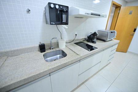 Apartamento para alugar com 74m², 2 quartos e 2 vagas Apartamento para alugar com 74m², 2 quartos e 2 vagasCozinha