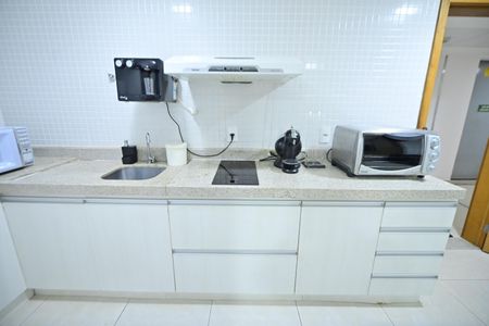 Apartamento para alugar com 74m², 2 quartos e 2 vagas Apartamento para alugar com 74m², 2 quartos e 2 vagasCozinha