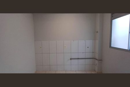 Apartamento para alugar com 48m², 2 quartos e 1 vagaCozinha e Área de Serviço