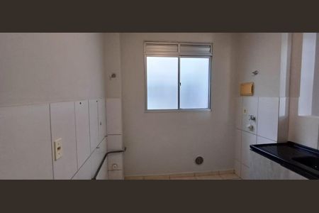Apartamento para alugar com 48m², 2 quartos e 1 vagaCozinha e Área de Serviço