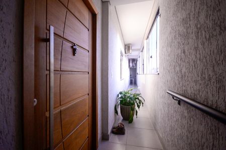 Casa para alugar com 350m², 2 quartos e 6 vagasEntrada