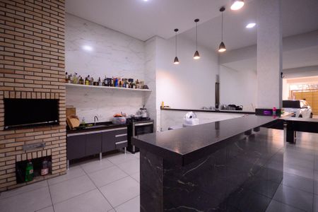 Casa para alugar com 350m², 2 quartos e 6 vagasGaragem/Área de Lazer