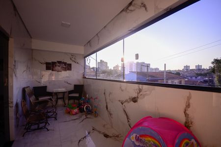 Casa para alugar com 350m², 2 quartos e 6 vagasSala - Varanda