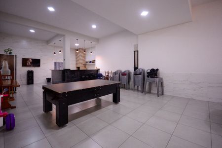 Casa para alugar com 350m², 2 quartos e 6 vagasGaragem/Área de Lazer