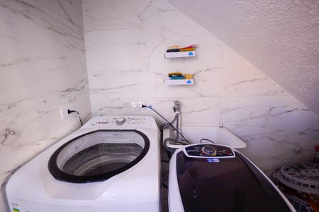 Casa para alugar com 350m², 2 quartos e 6 vagasÁrea de Serviço