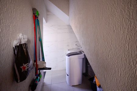 Casa para alugar com 350m², 2 quartos e 6 vagasÁrea de Serviço