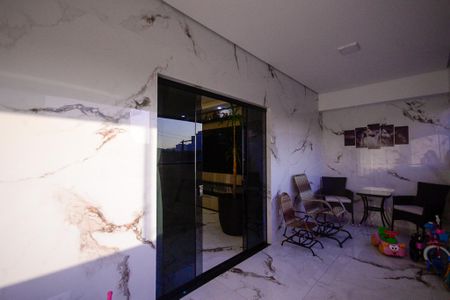 Casa para alugar com 350m², 2 quartos e 6 vagasSala - Varanda