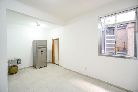 Apartamento à venda com 114m², 3 quartos e sem vaga Apartamento à venda com 114m², 3 quartos e sem vagaSala