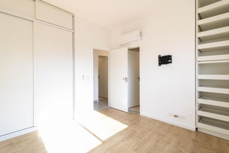 Apartamento para alugar com 180m², 4 quartos e 3 vagas Apartamento para alugar com 180m², 4 quartos e 3 vagasSuíte 1