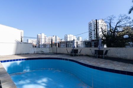 Apartamento para alugar com 180m², 4 quartos e 3 vagas Apartamento para alugar com 180m², 4 quartos e 3 vagasÁrea comum