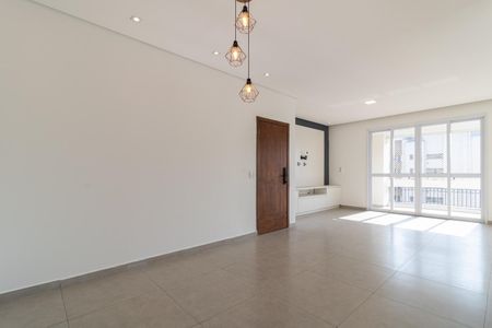 Apartamento para alugar com 180m², 4 quartos e 3 vagas Apartamento para alugar com 180m², 4 quartos e 3 vagasSala de Jantar