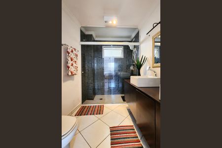 Apartamento à venda com 209m², 3 quartos e 1 vagaBanheiro da Suíte