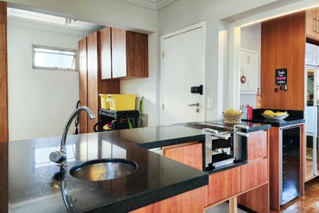 Apartamento à venda com 209m², 3 quartos e 1 vagaÁrea