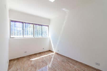 Casa para alugar com 120m², 4 quartos e 2 vagasQuarto/Escritório