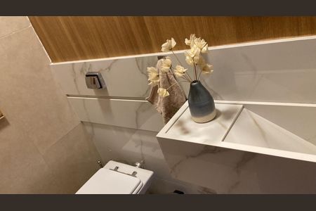 Casa à venda com 199m², 4 quartos e 5 vagas Casa à venda com 199m², 4 quartos e 5 vagasLavabo