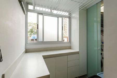 Apartamento à venda com 72m², 2 quartos e sem vaga Apartamento à venda com 72m², 2 quartos e sem vagaÁrea de Serviço