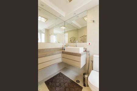 Apartamento à venda com 72m², 2 quartos e sem vaga Apartamento à venda com 72m², 2 quartos e sem vagaBanheiro da Suíte 2