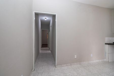 Casa à venda com 250m², 2 quartos e 1 vagaCorredor dos quartos